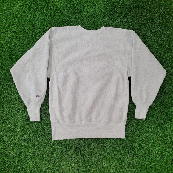 Vintage Champion Reverse-Weave Sweatshirt L/XL 23x26 Crop USA - Picture 7 of 16